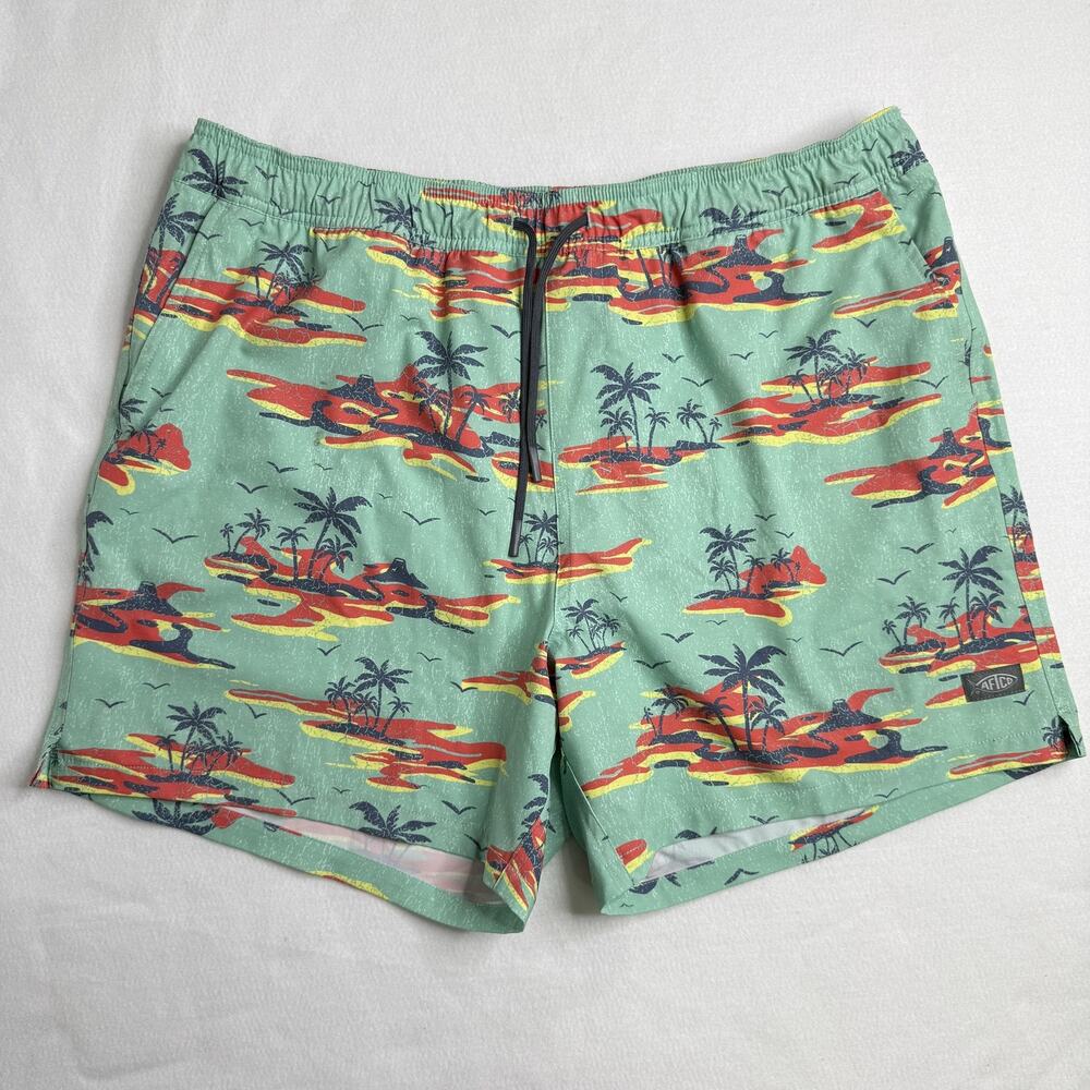 AFTCO Swim Shorts Mens XL Green Tropical Island Lined Quick Dry Drawstring Beach
